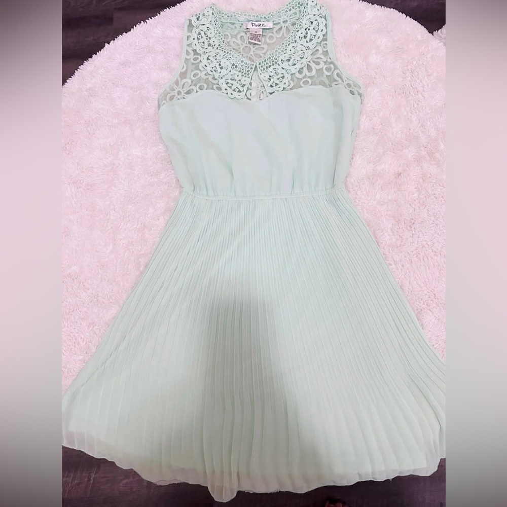 Pinky Mint Lace Mini Dress with Peter Pan Colar